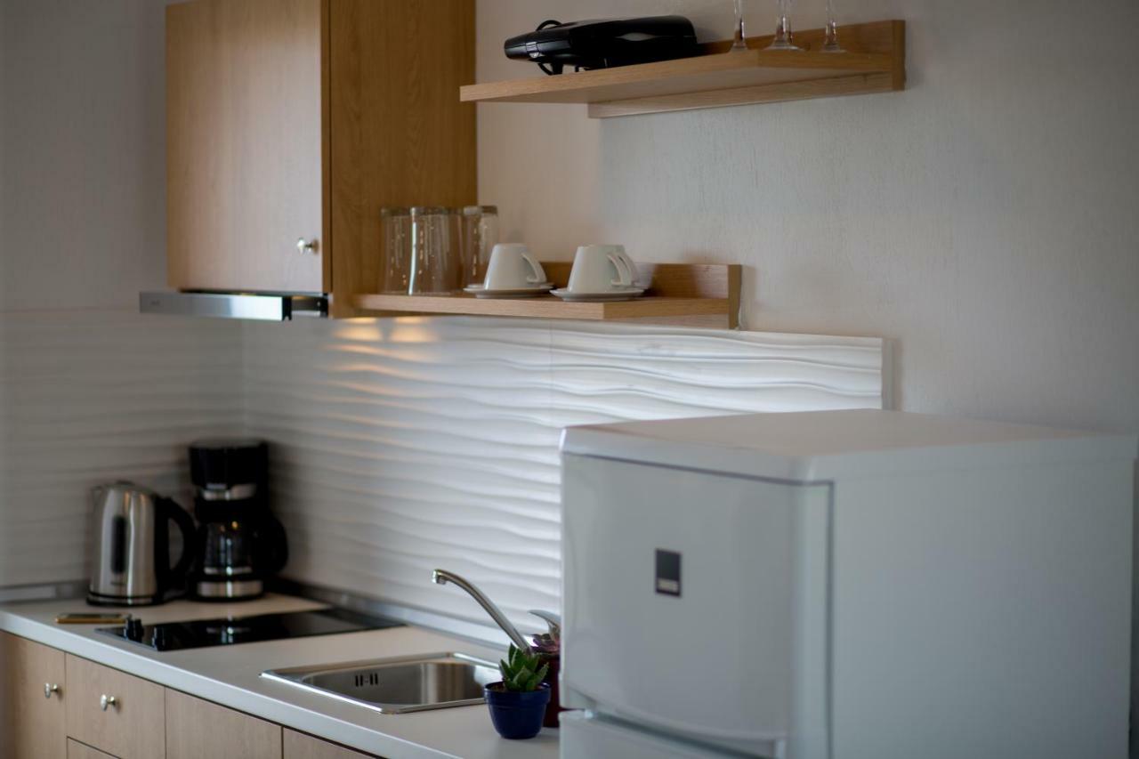 The Papoutsakis Apartments Nikiti  Exteriér fotografie